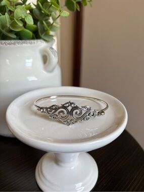 925 SS James Avery Silver Filigree Scroll Bangle Bracelet